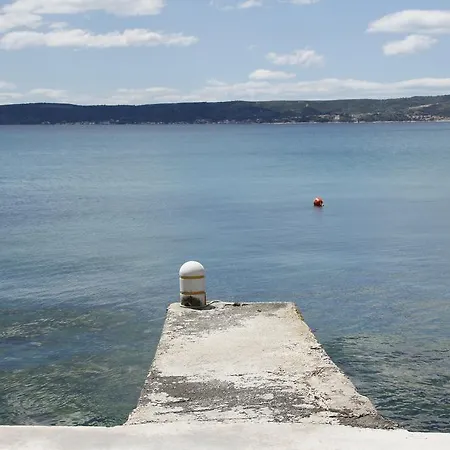 Miljenko & Dobrila 招待所 Kaštela